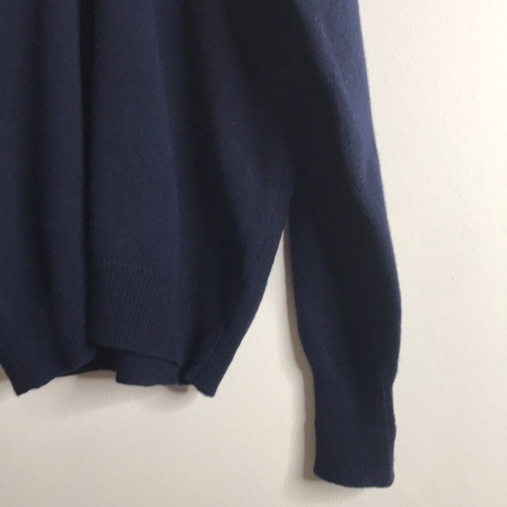 Pendleton 100% Lambs Wool Pull Over Navy Blue Swe… - image 4